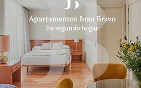 Apartamentos Juan Bravo